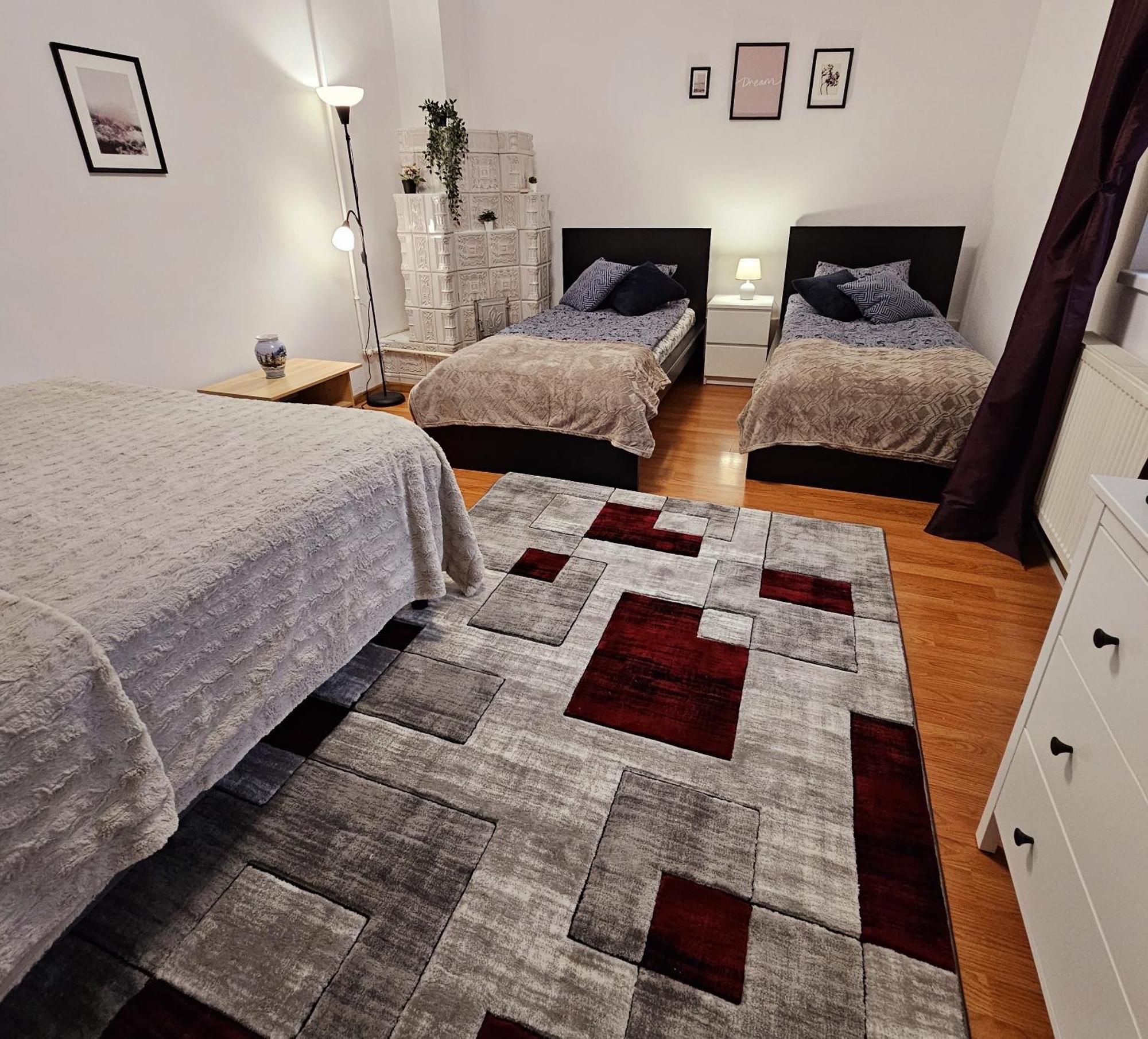 The Purple House-Villa In Bukarest Kültér fotó